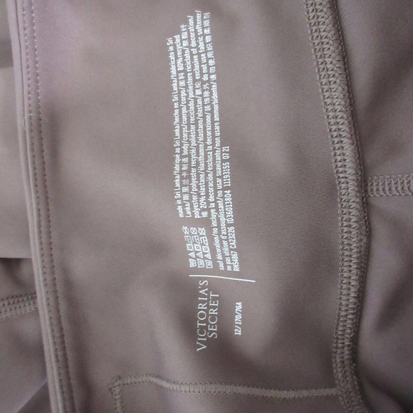 Victoria Secret Cross Front Leggings - Picture 6 of 13